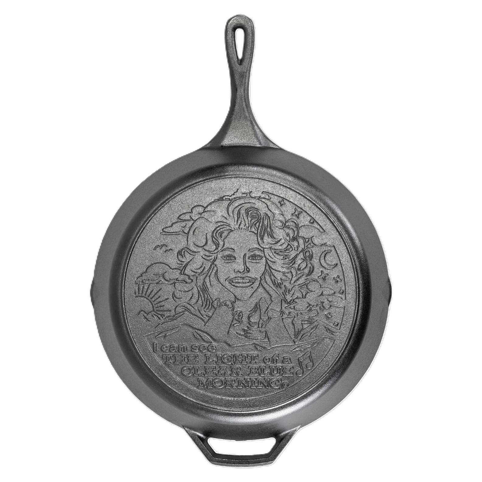 Sartén de Hierro Fundido Lodge 33.66 cm Dolly Parton Pre-Sazonada