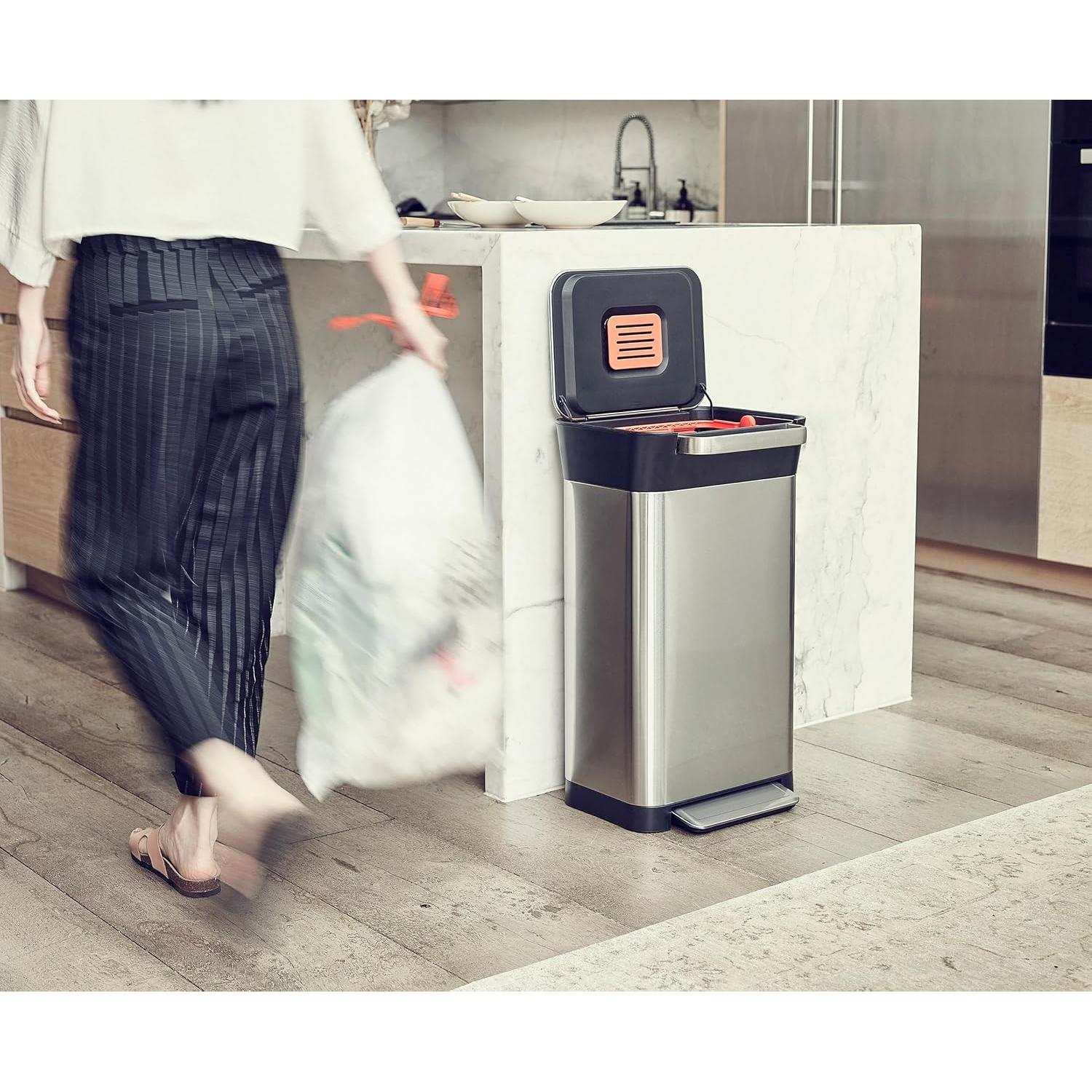 Cubeta de Basura Compresora Joseph Joseph Titan 90L Acero Inoxidable