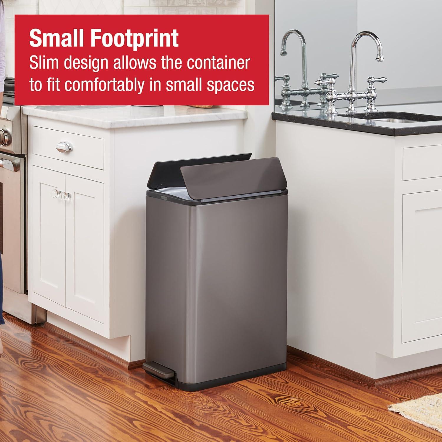 Papelera Slim Step-On Rubbermaid Elite 45.4L Carbón