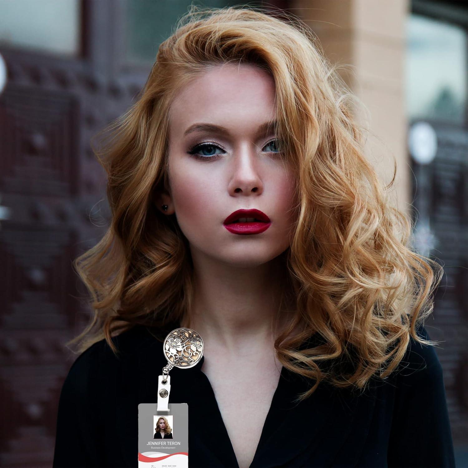 Porta Credencial Retráctil Boojee Beads 81 cm Clip Giratorio