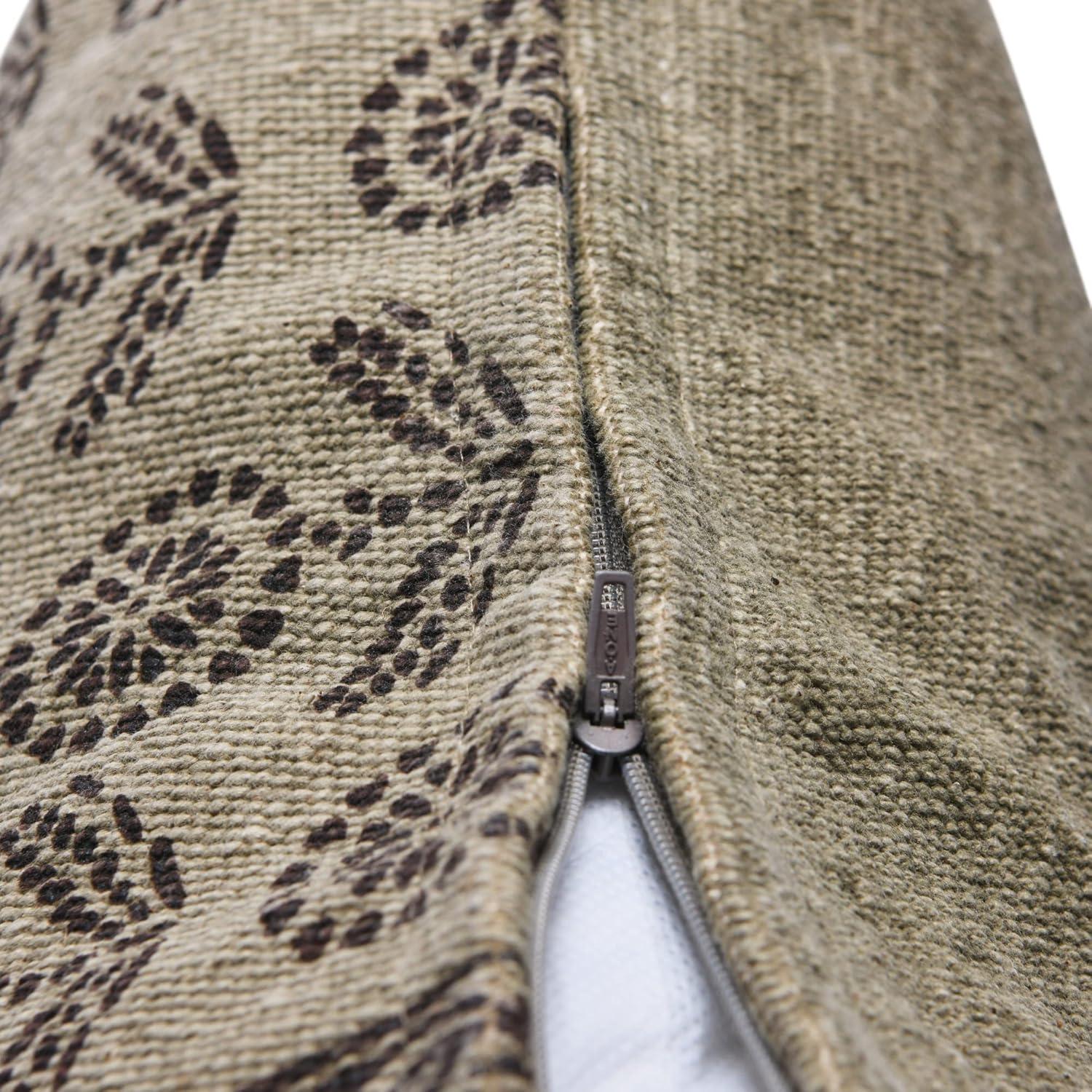 Funda de Almohada Cuadrada Floral Verde Oliva 50.8 cm Creative Co-Op