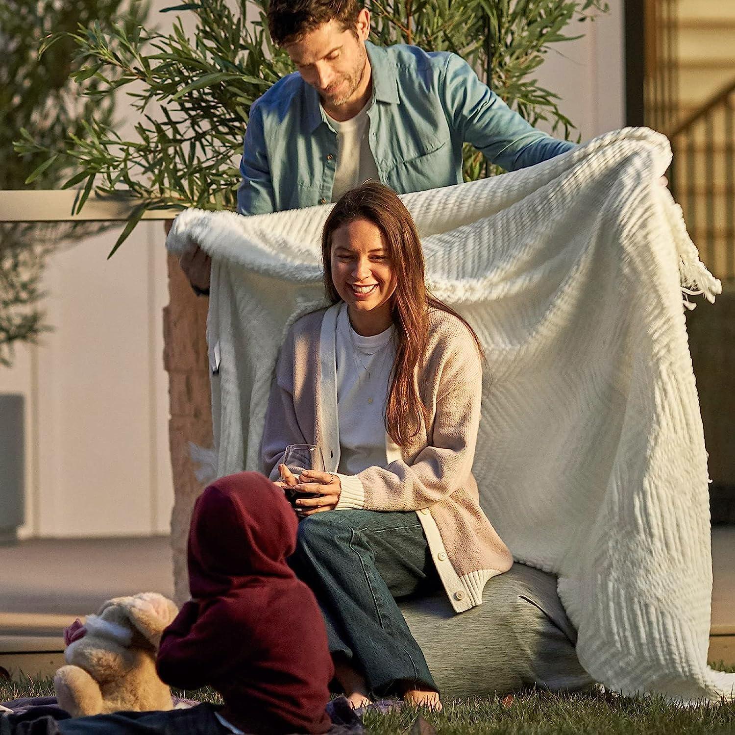 Manta de Lanzar Chenilla Bedsure 127x152 cm Marfil Suave