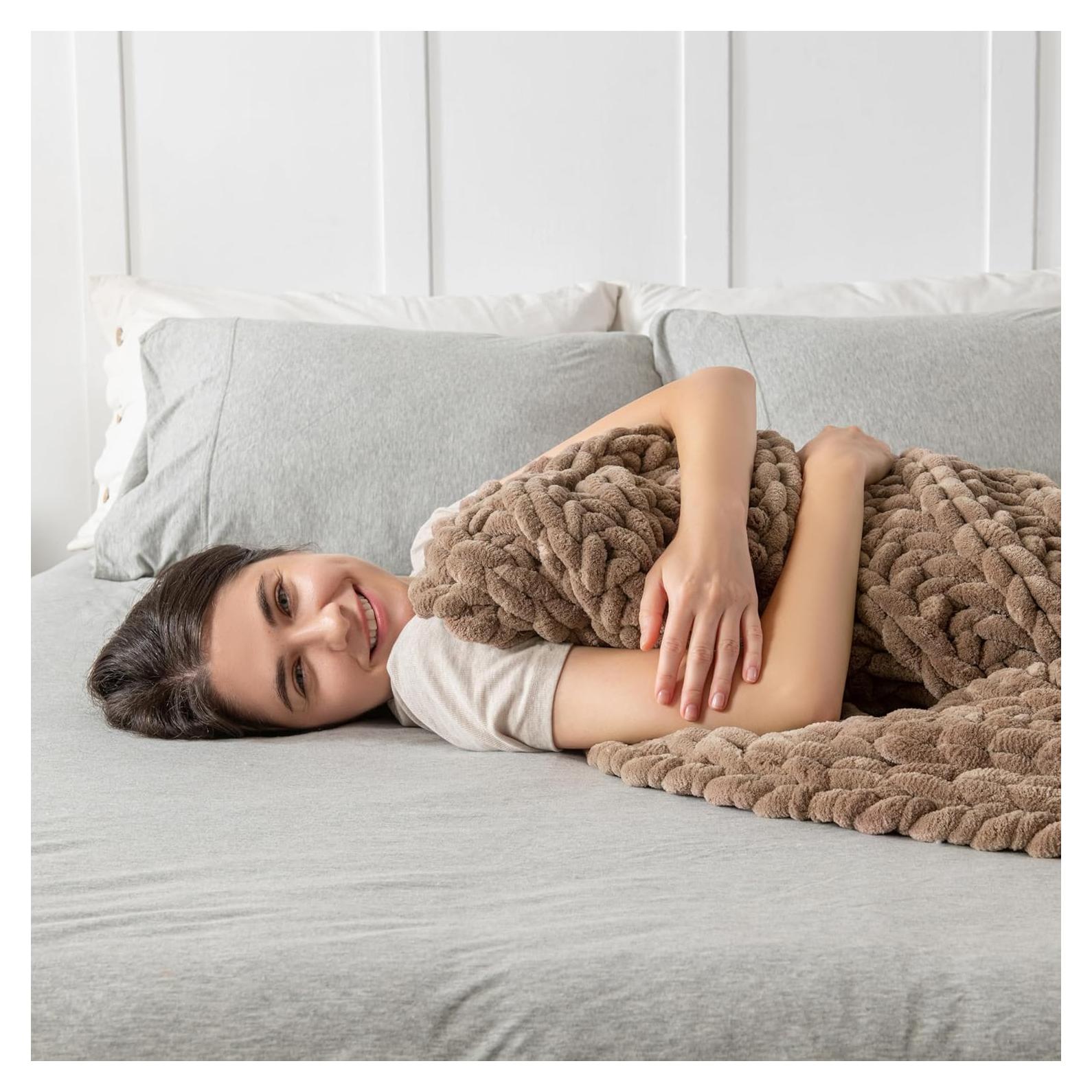 Manta con peso Maetoow 6.8 kg 121.92 x 182.88 cm marrón