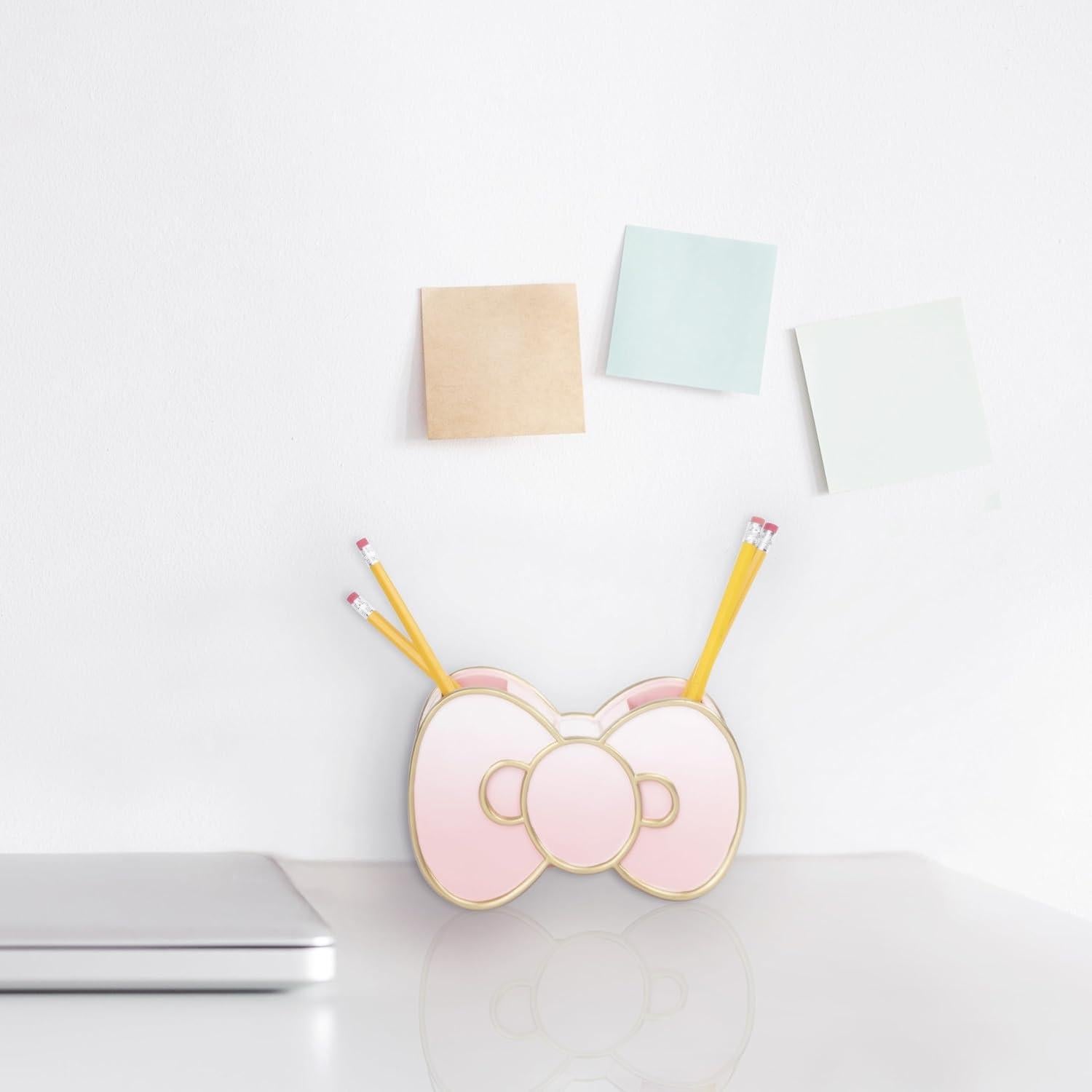 Soporte organizador Hello Kitty Jay Franco - Resina rosa 15.24 cm