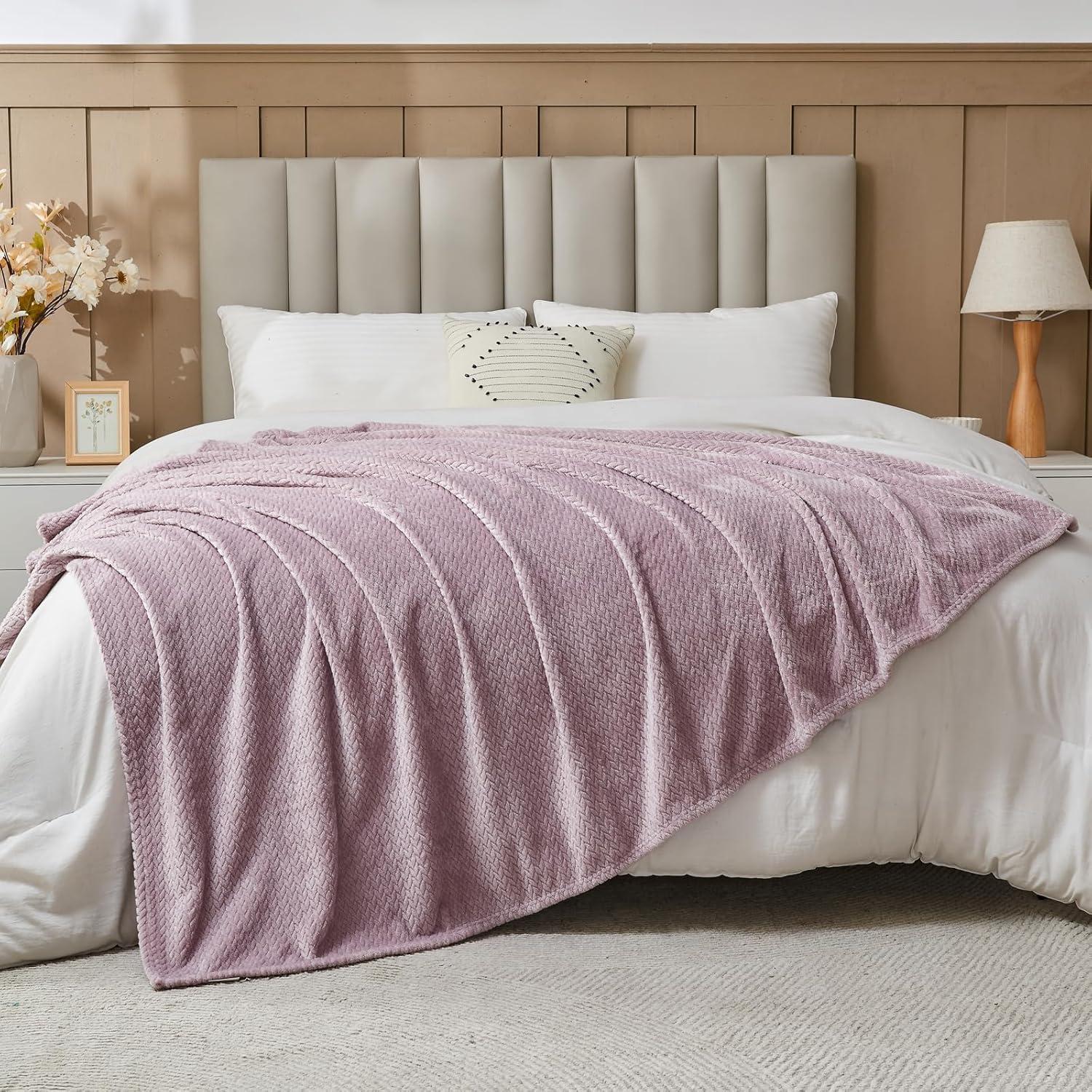 Manta Suave de Franela NEWCOSPLAY 127x152cm Púrpura Claro