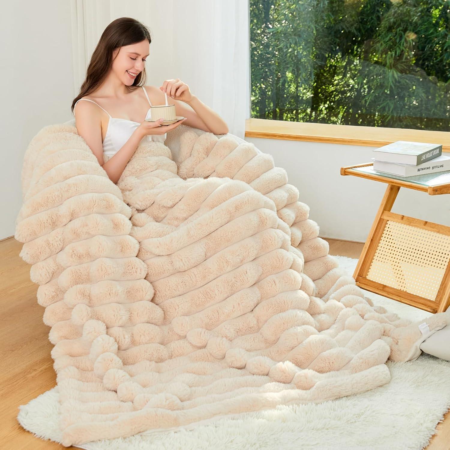 Manta Grande Newport Beige Costero 100% Poliester 170x180 cm