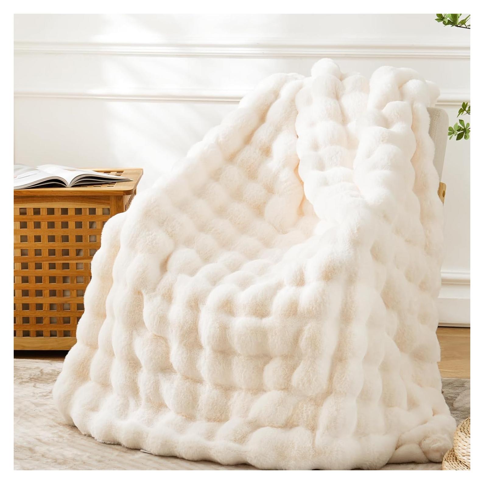 Manta de Piel Sintética BENVWE 129.54x160.02 cm Blanca