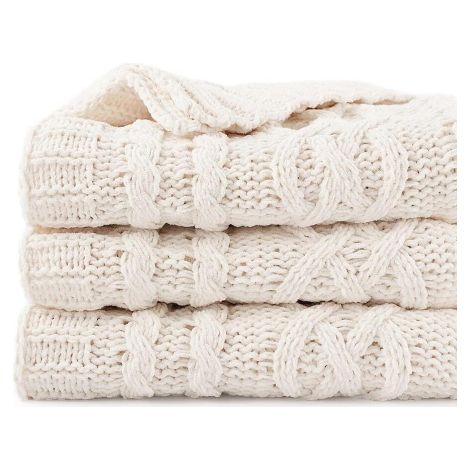 Manta de Chenilla Battilo Marfil 130x170 cm Suave y Cálida