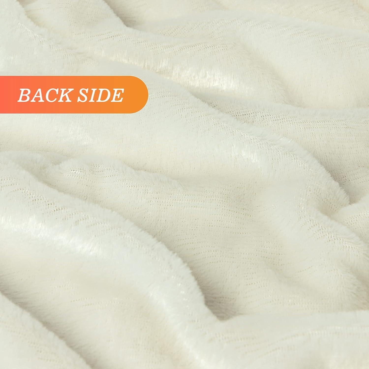 Manta de Peluche Falsa TOONOW 127x152cm Blanca Crema