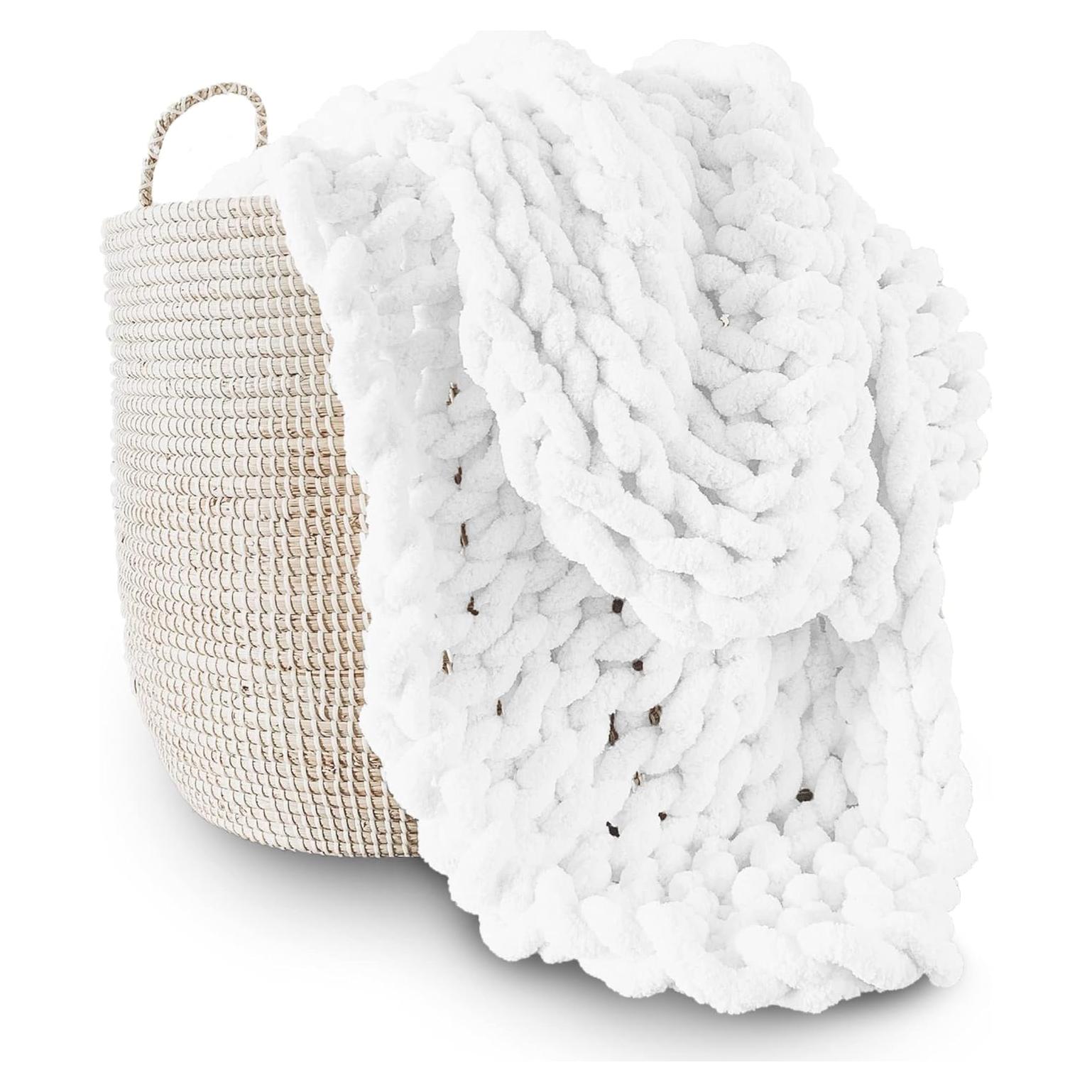 Manta Tejida a Mano Adyrescia Chenille Jumbo 127x152cm Blanca