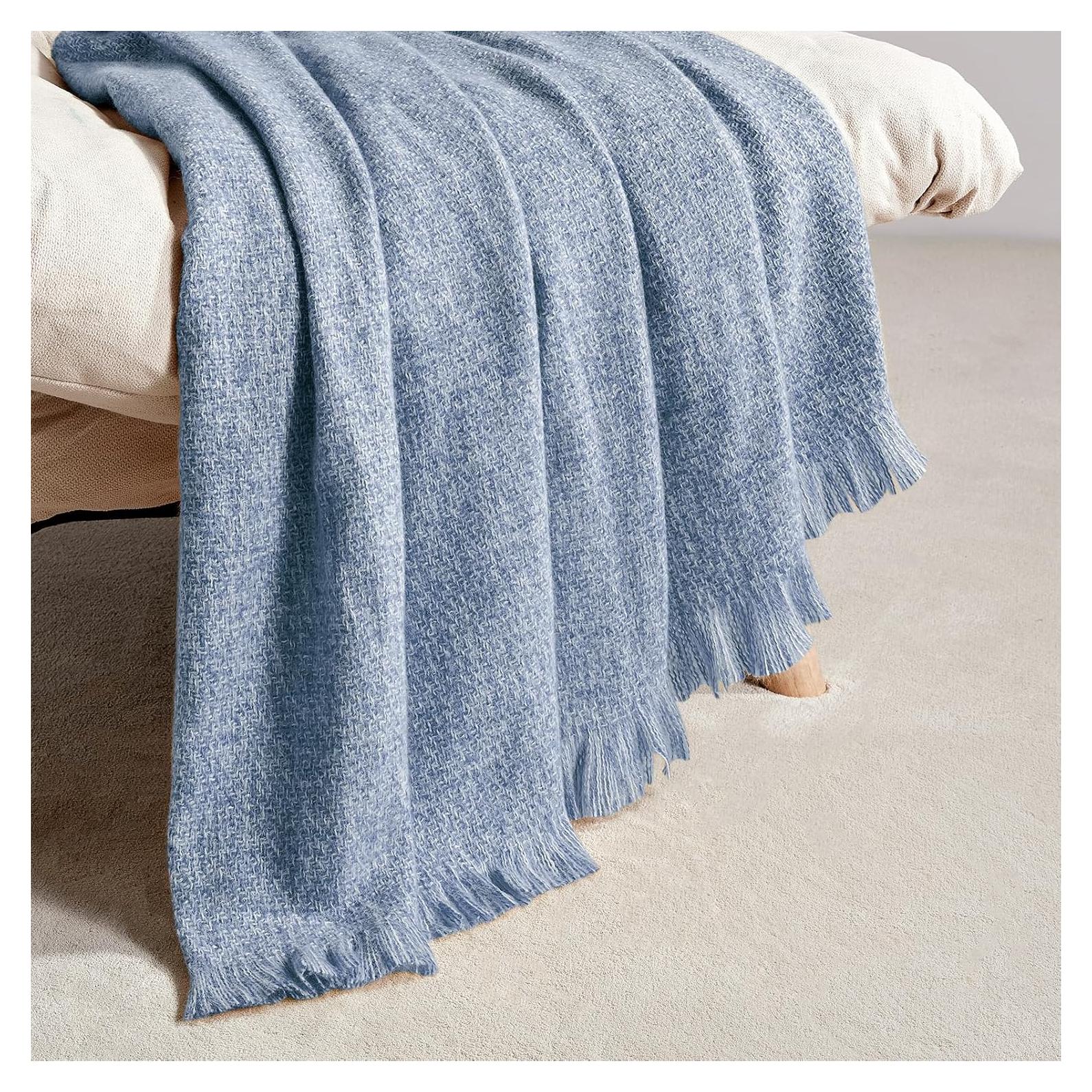 Manta Decorativa Bourina 127x178 cm Acrílico Suave Azul