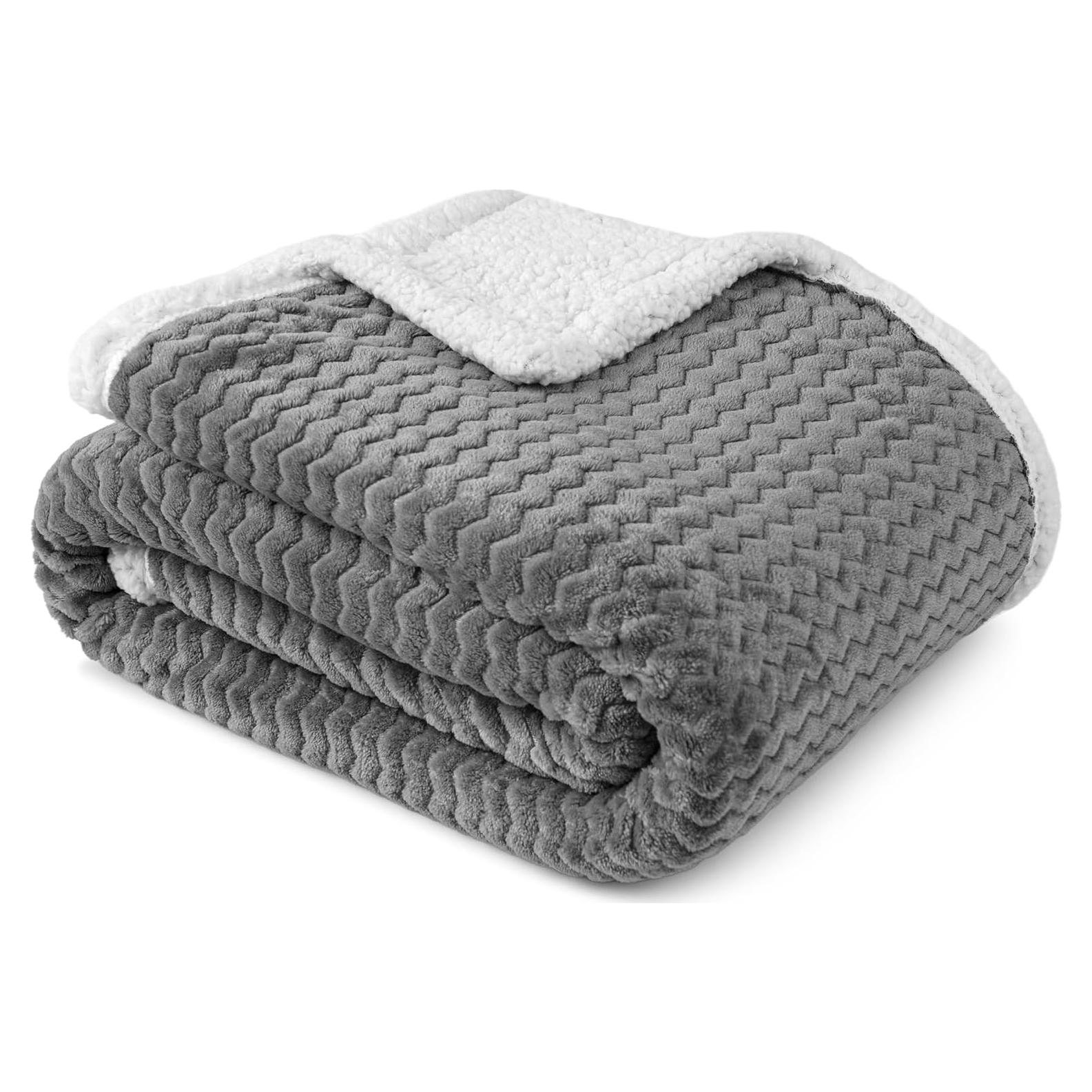 Manta de Sherpa Chevron PAVILIA Gris 127x152 cm Reversible