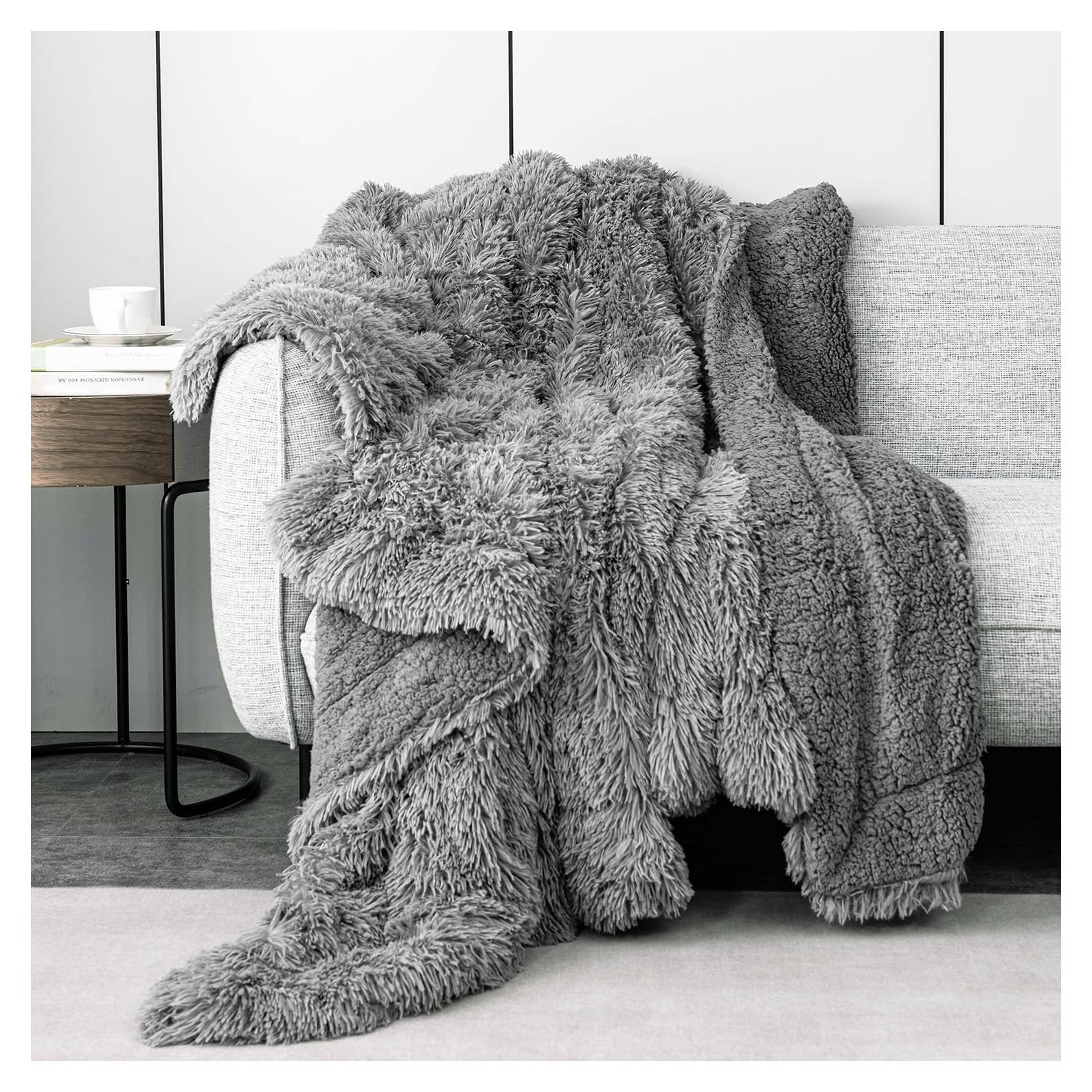 Manta de Piel Sintética Pawque 152x203 cm Gris Suave