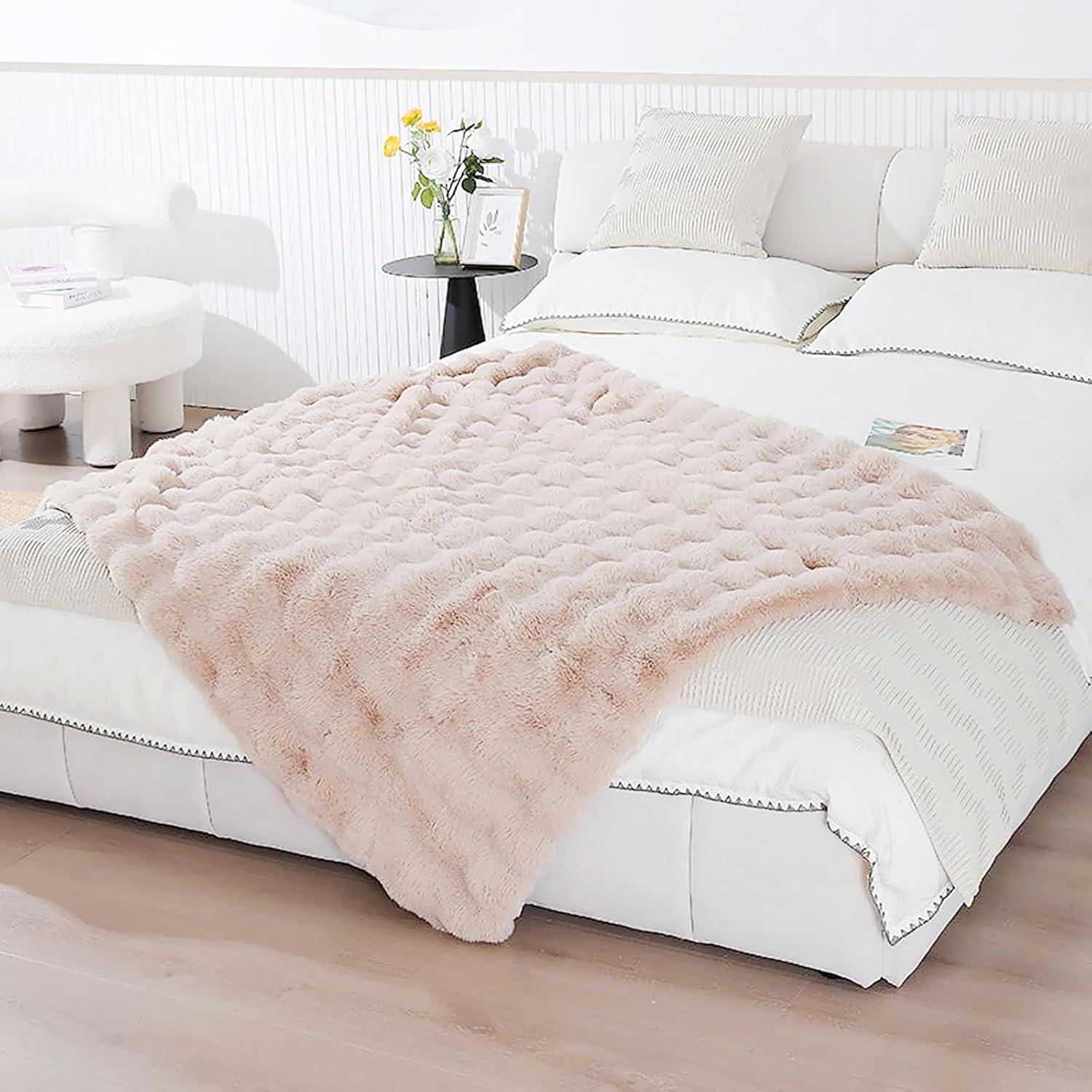 Manta de Piel Sintética UKELER 127x152cm Camello Suave