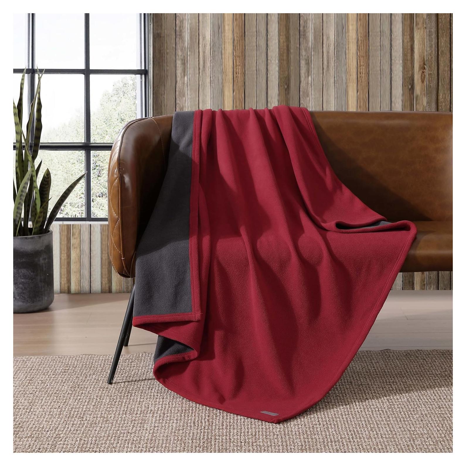 Manta de Lanzamiento Reversible Eddie Bauer 152x127 cm Rojo