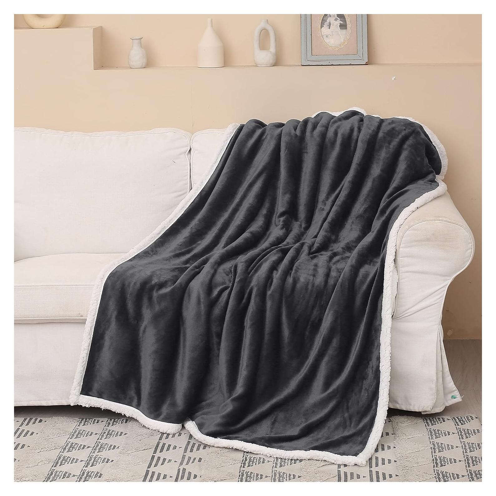 Manta de Sherpa Catalonia Gris Carbón 127x152 cm Reversible