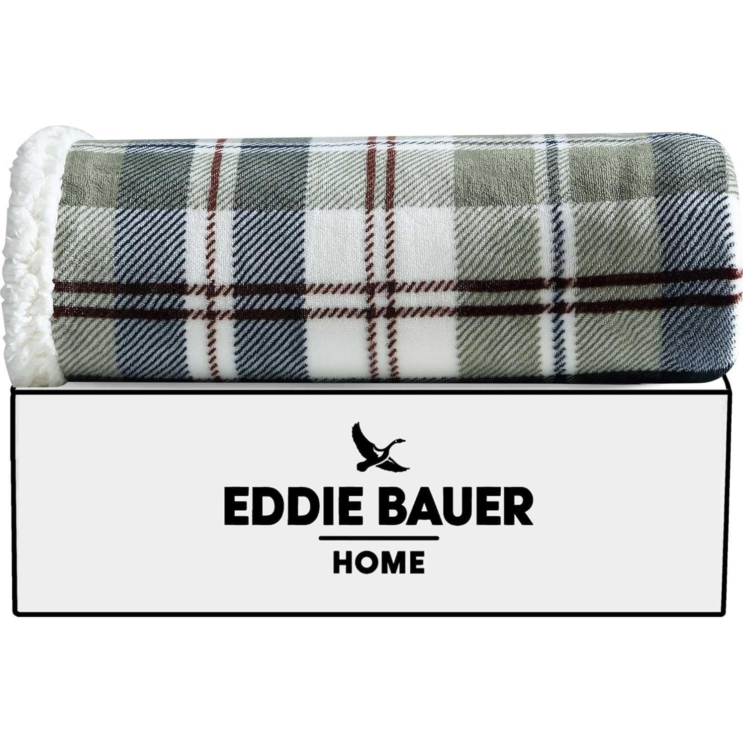 Throw Blanket, Ultra-Soft Plush Blanket with Faux Shearling Reverse, Throw Blanket for Couch & Bed (Trailhead Plaid Green, 50" x 60")