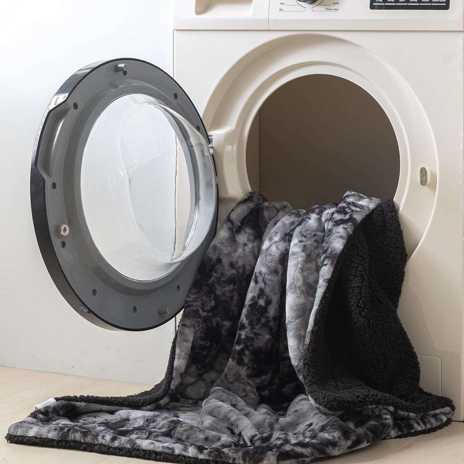 Manta Reversible Korbliss de Sherpa y Piel Falsa 127x152cm