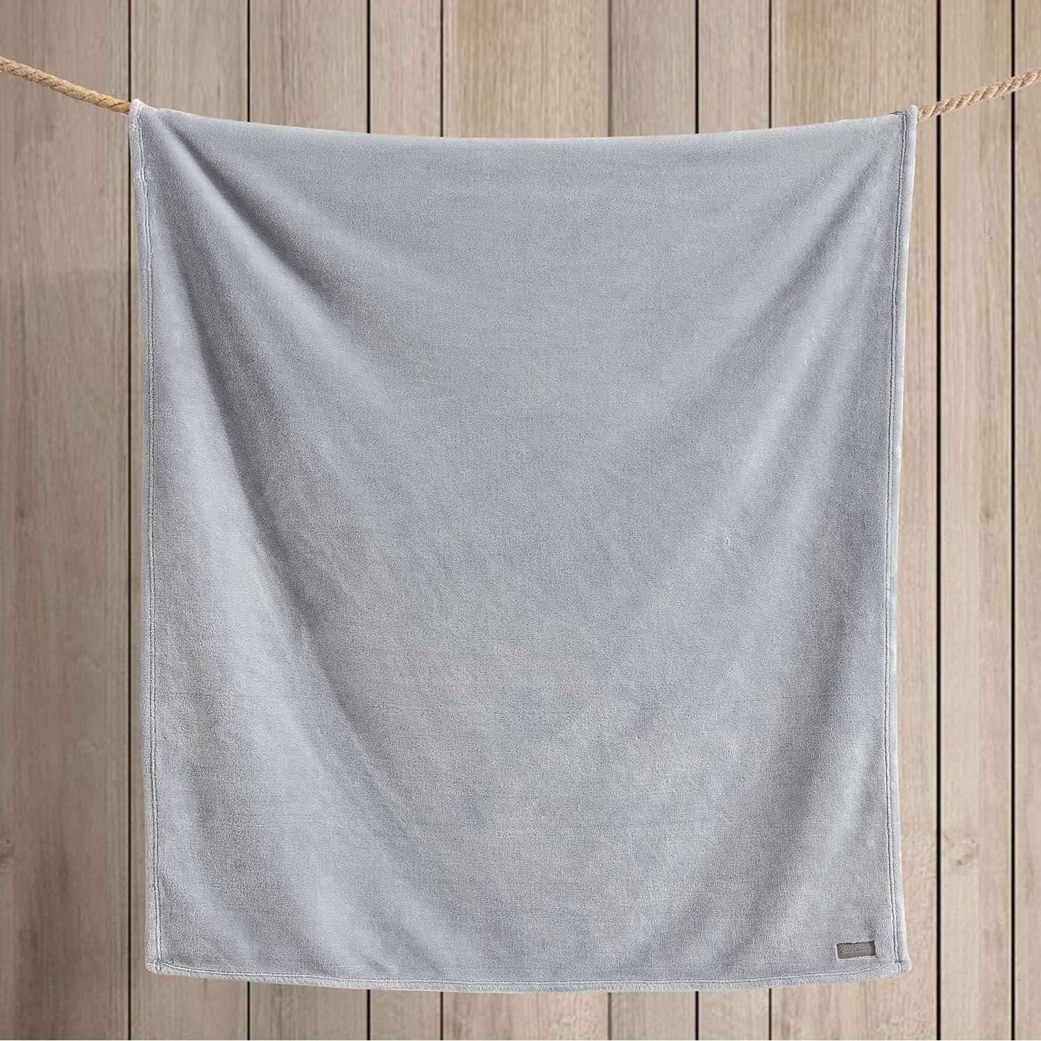 Manta Reversible Eddie Bauer 100% Poliester 152x127cm Gris