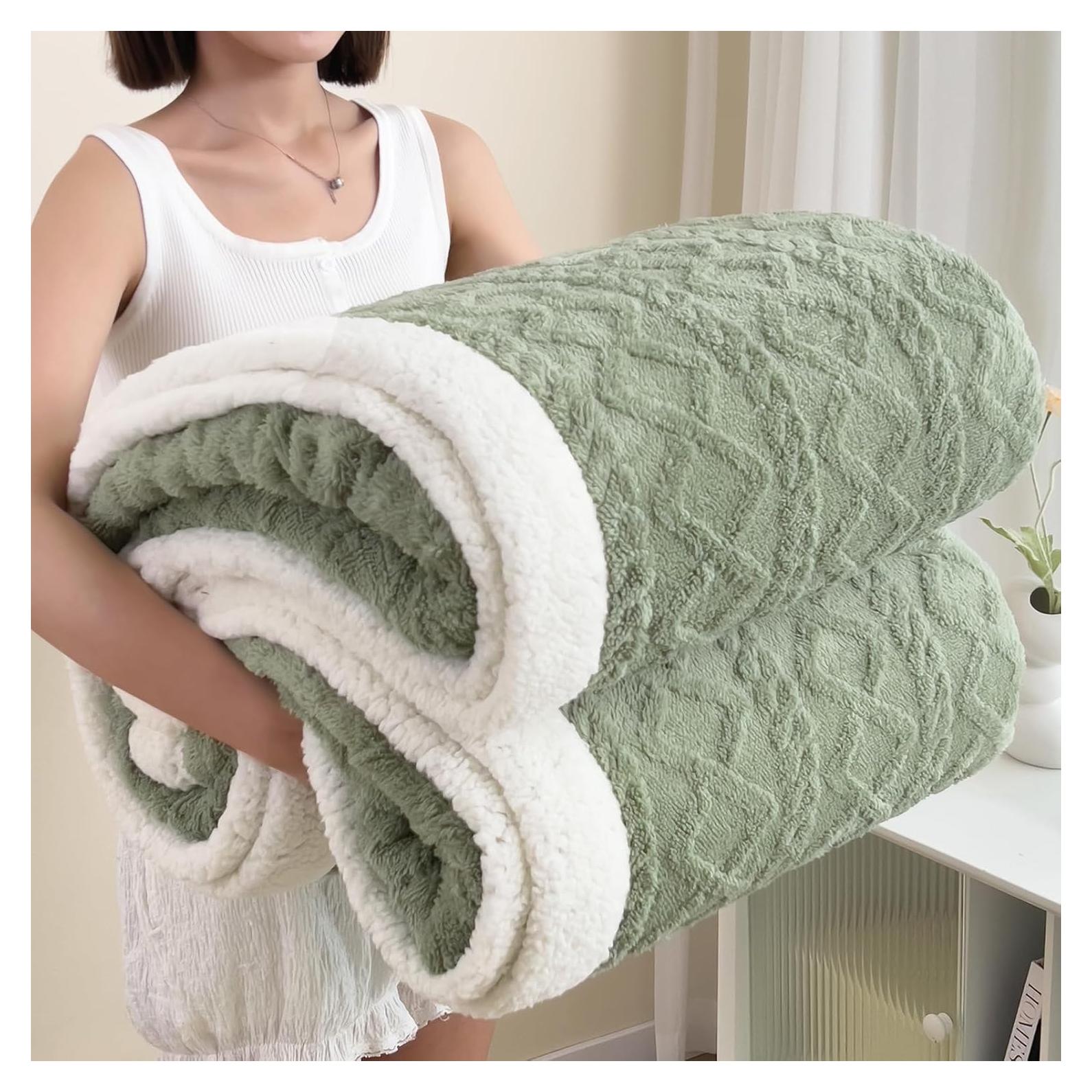 Manta Twin Sherpa PAJEO Verde 152x203 cm Gruesa y Suave