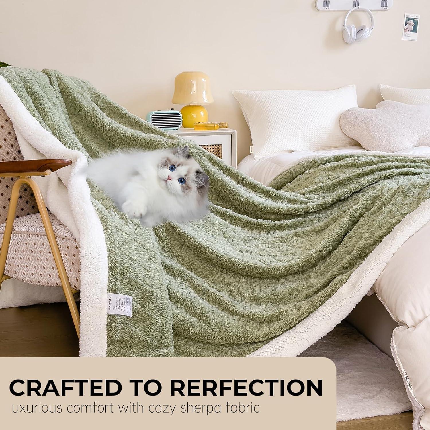 Manta Twin Sherpa PAJEO Verde 152x203 cm Gruesa y Suave