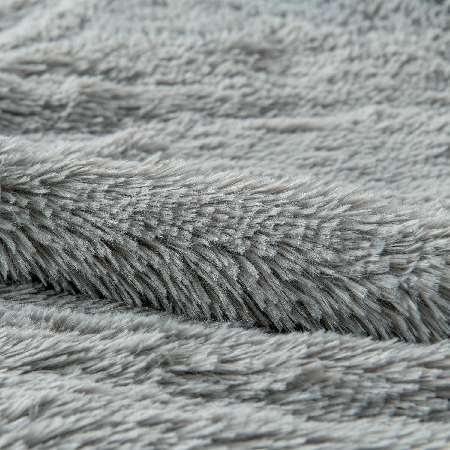 Manta de Piel Sintética COOVA 127x152cm Gris Claro Suave