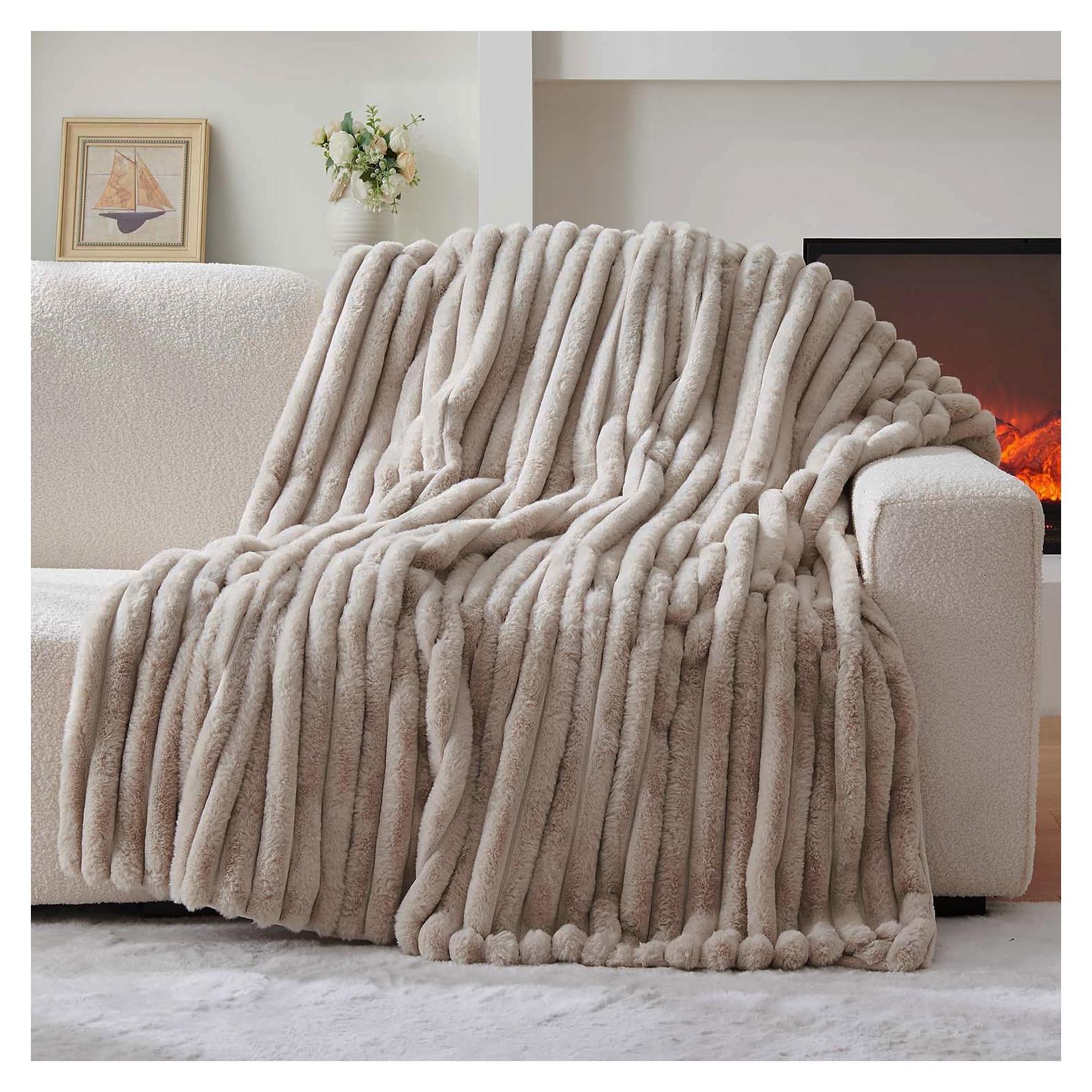 Manta de Piel Sintética Lotus Karen 127x152 cm Lino Rayas