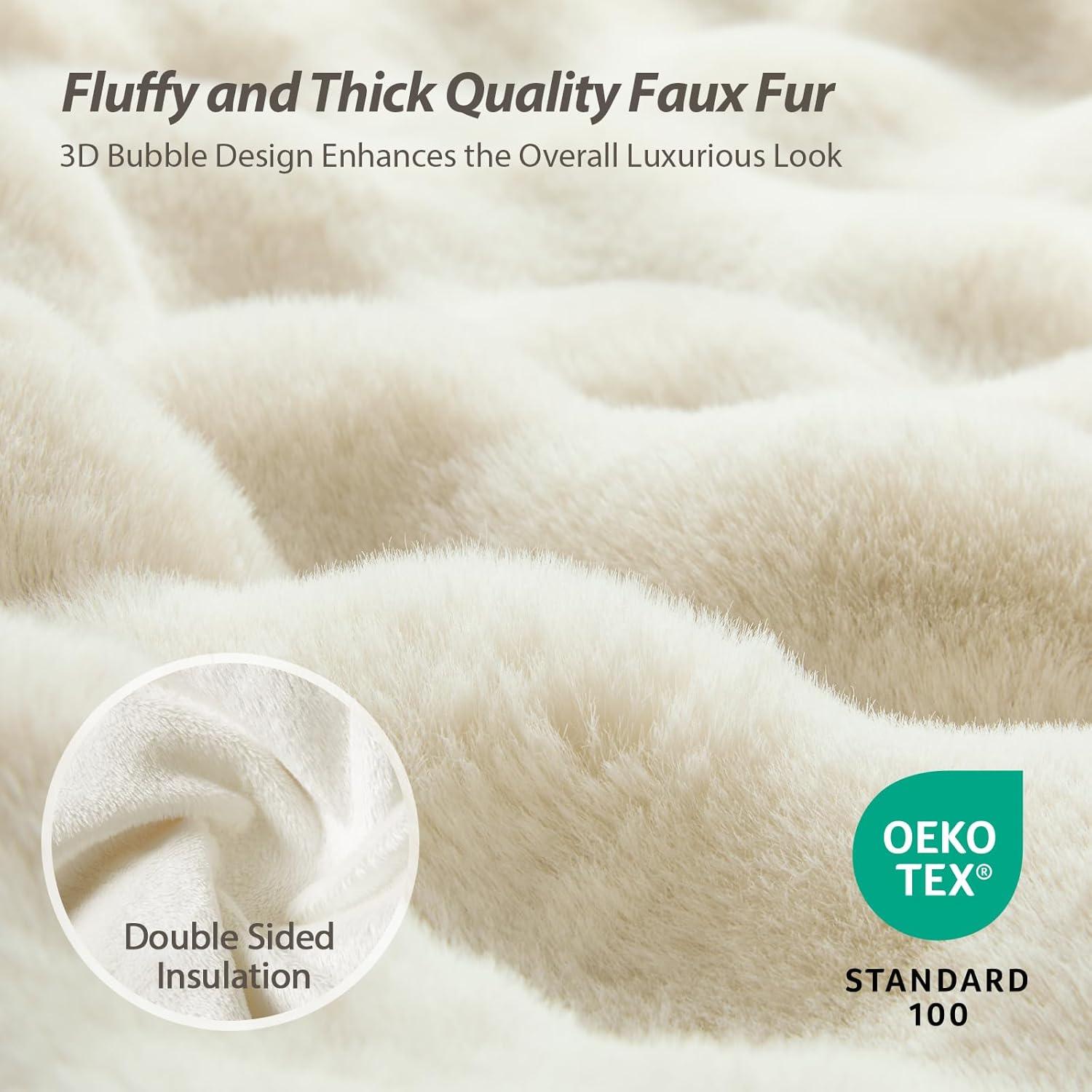 Manta de Peluche Falso de Conejo TINA'S HOME 127x152 cm Crema