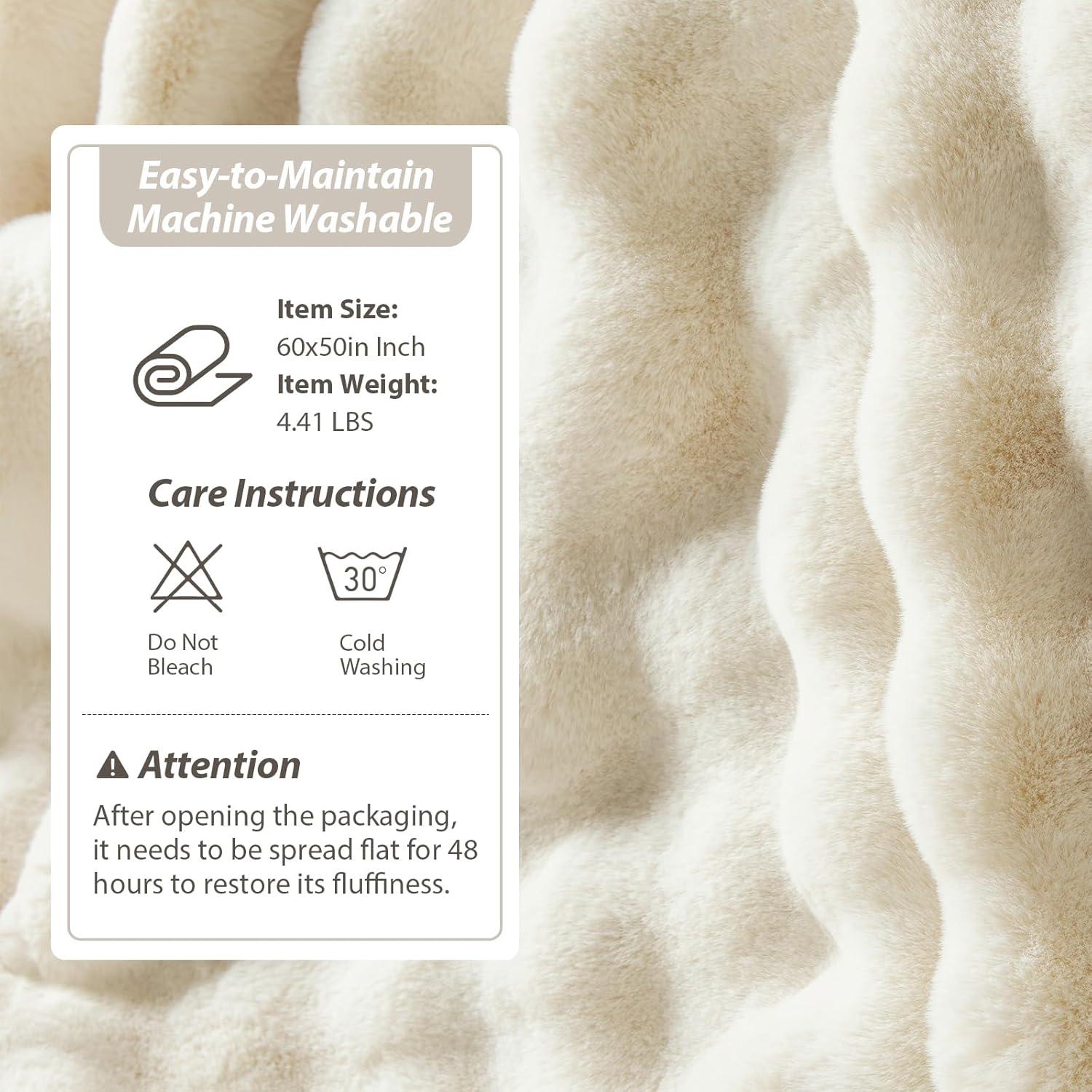 Manta de Peluche Falso de Conejo TINA'S HOME 127x152 cm Crema