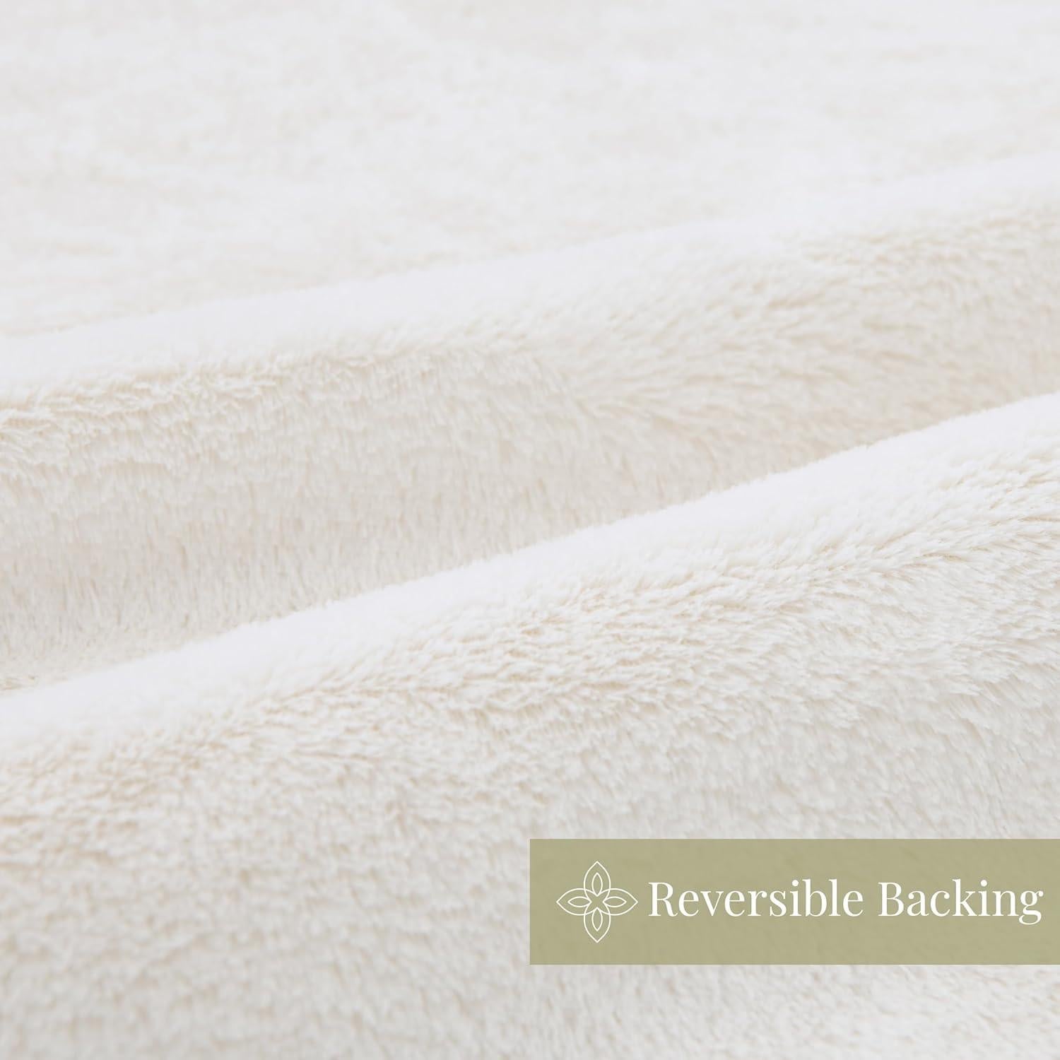 Manta de Piel Sintética Aston & Arden 178x127 cm Marfil Cottontail