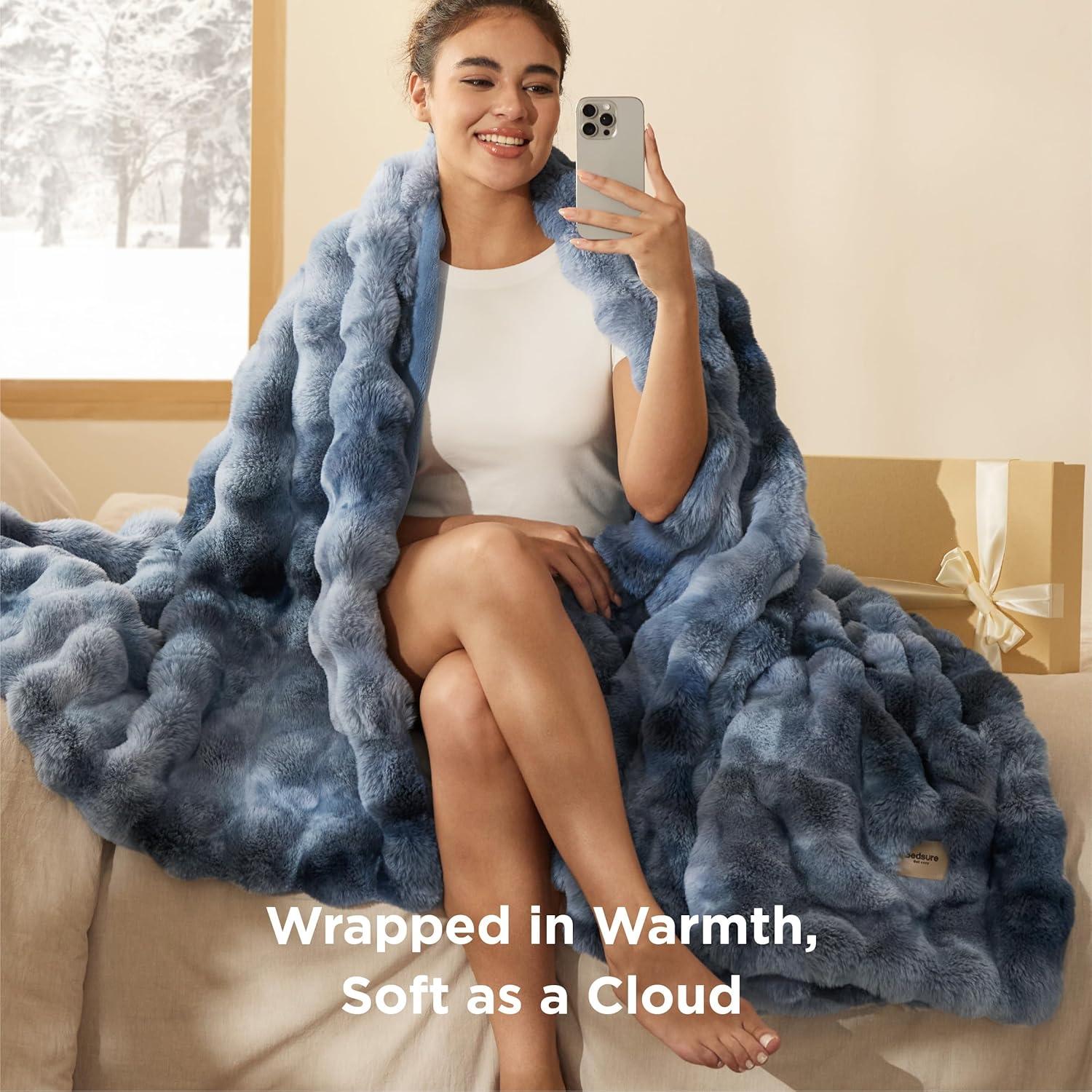 Bedsure GentleSoft Fluffy Faux Fur Throw Blanket, Fuzzy Soft Bubble Blanket for Couch, Faux Fur Decor for Home Bedroom Living Room, Thick Warm Furry Cozy Gifts for Women, Tie-dye Blue, 50x60 Inch