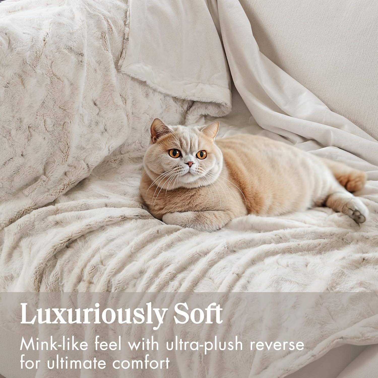 Manta Reversible de Piel Sintética Madison Park Zuri 127x152 cm