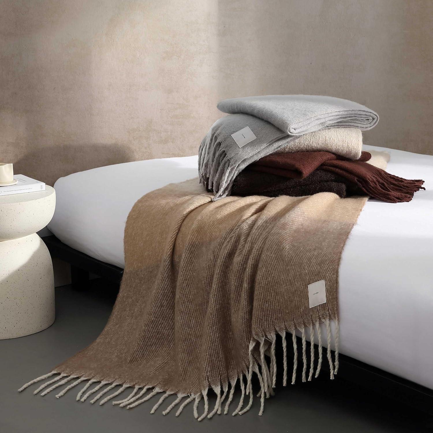 Manta de Lanzar Calvin Klein 178x127 cm Imitación Mohair Gris