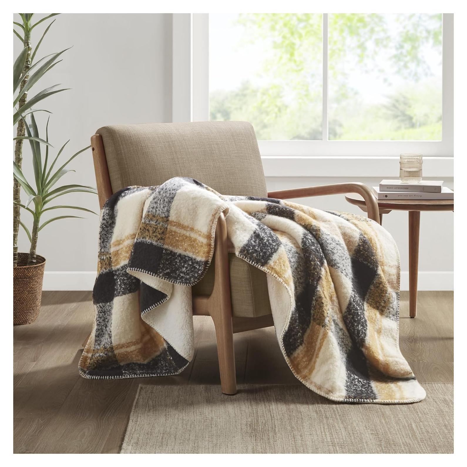 Manta de lana sintética Woolrich 127x152cm Beige Sherpa