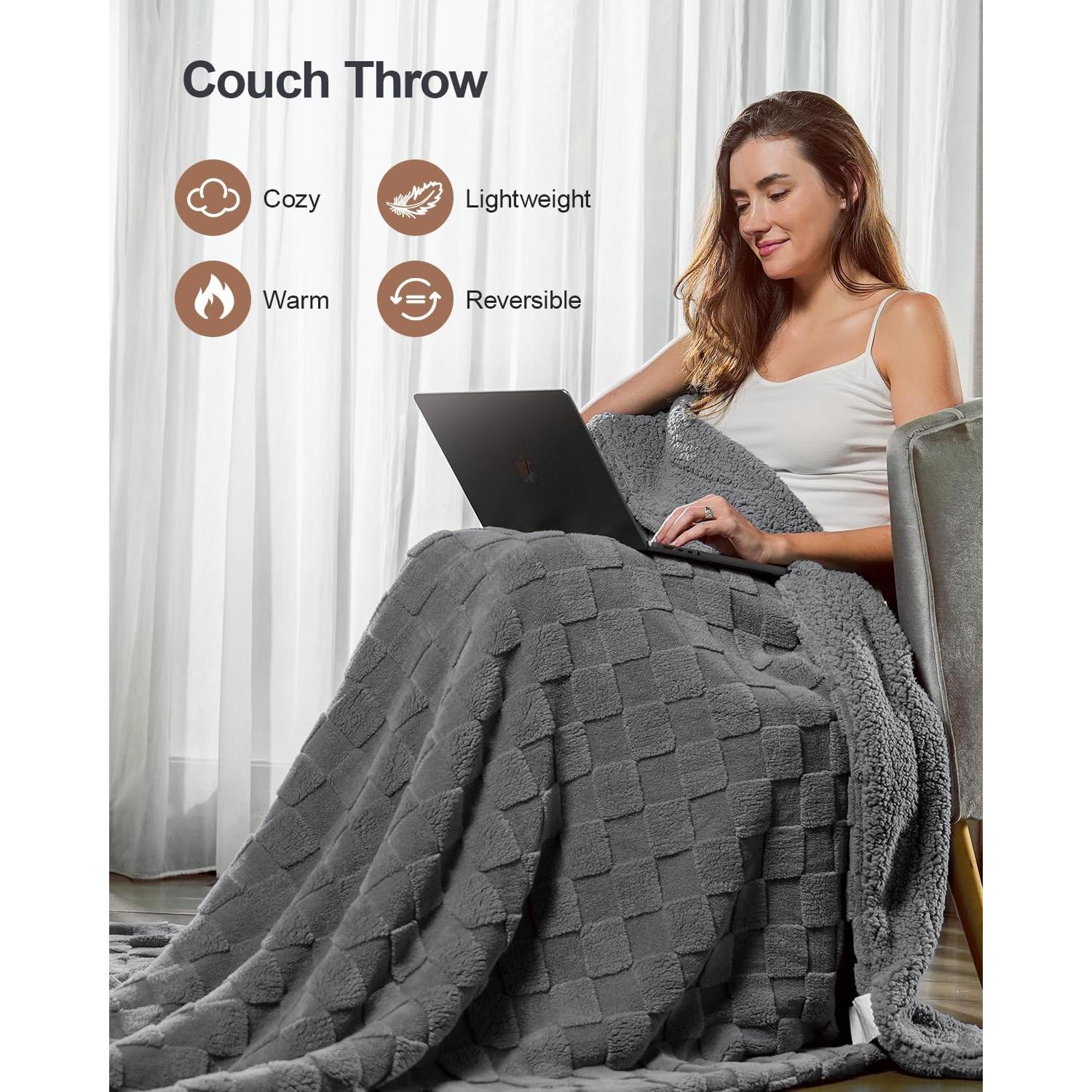 Manta Pawque Gris 127x152 cm Reversible Sherpa Franela