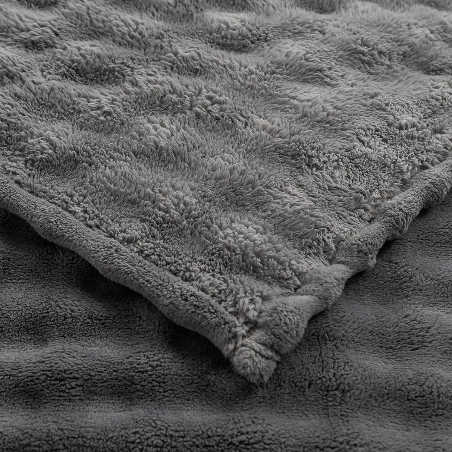 Manta de Burbuja 3D YUSOKI Gris 127x152cm Ultra Suave