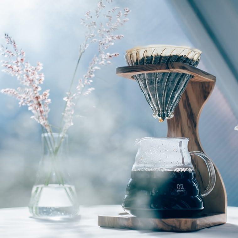 Set Hario V60 de Goteo con Soporte de Madera de Olivo