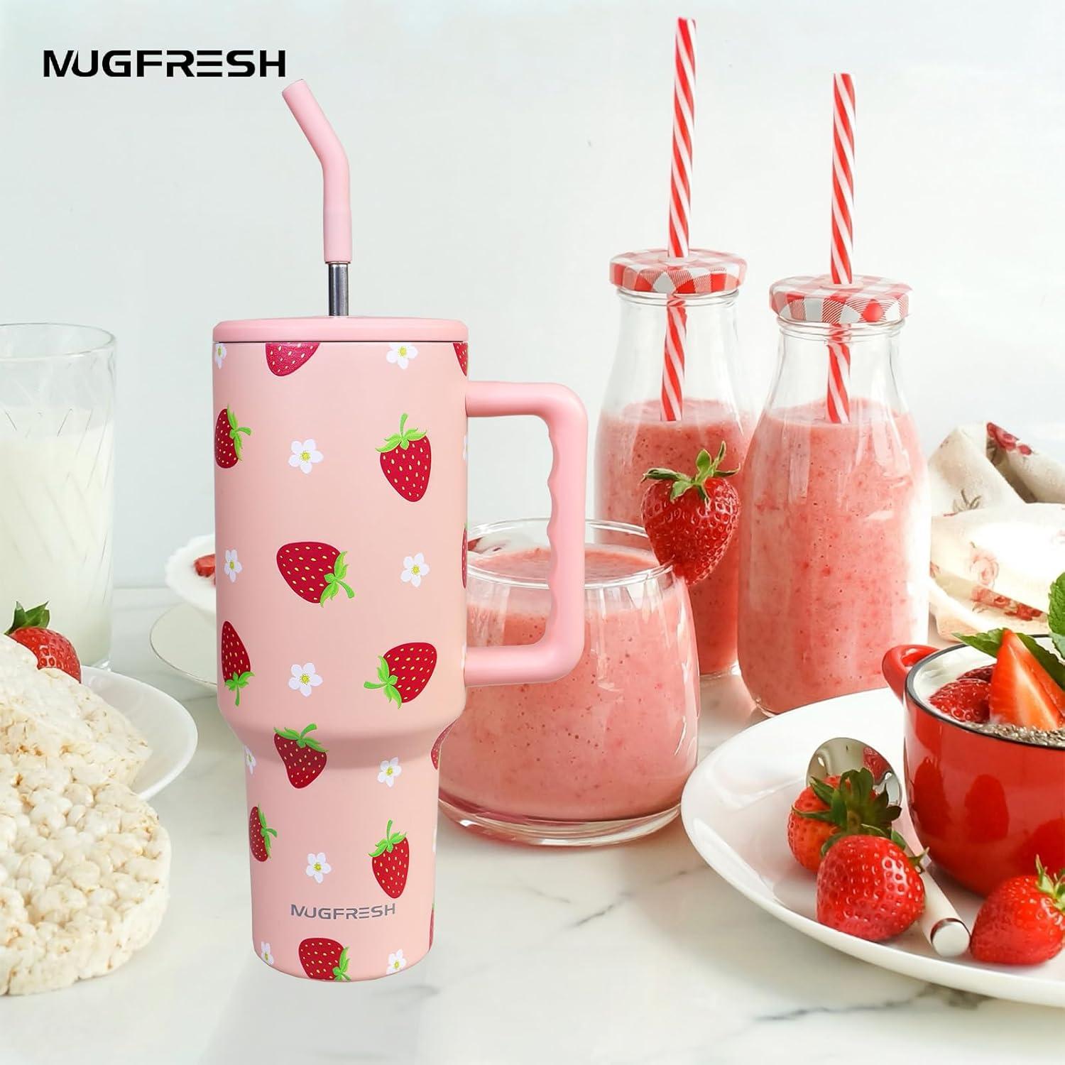 Taza de 1.2 L MugFresh fresa con popote y tapa aislante