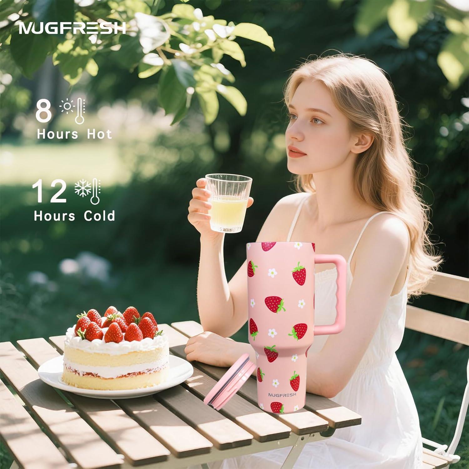 Taza de 1.2 L MugFresh fresa con popote y tapa aislante