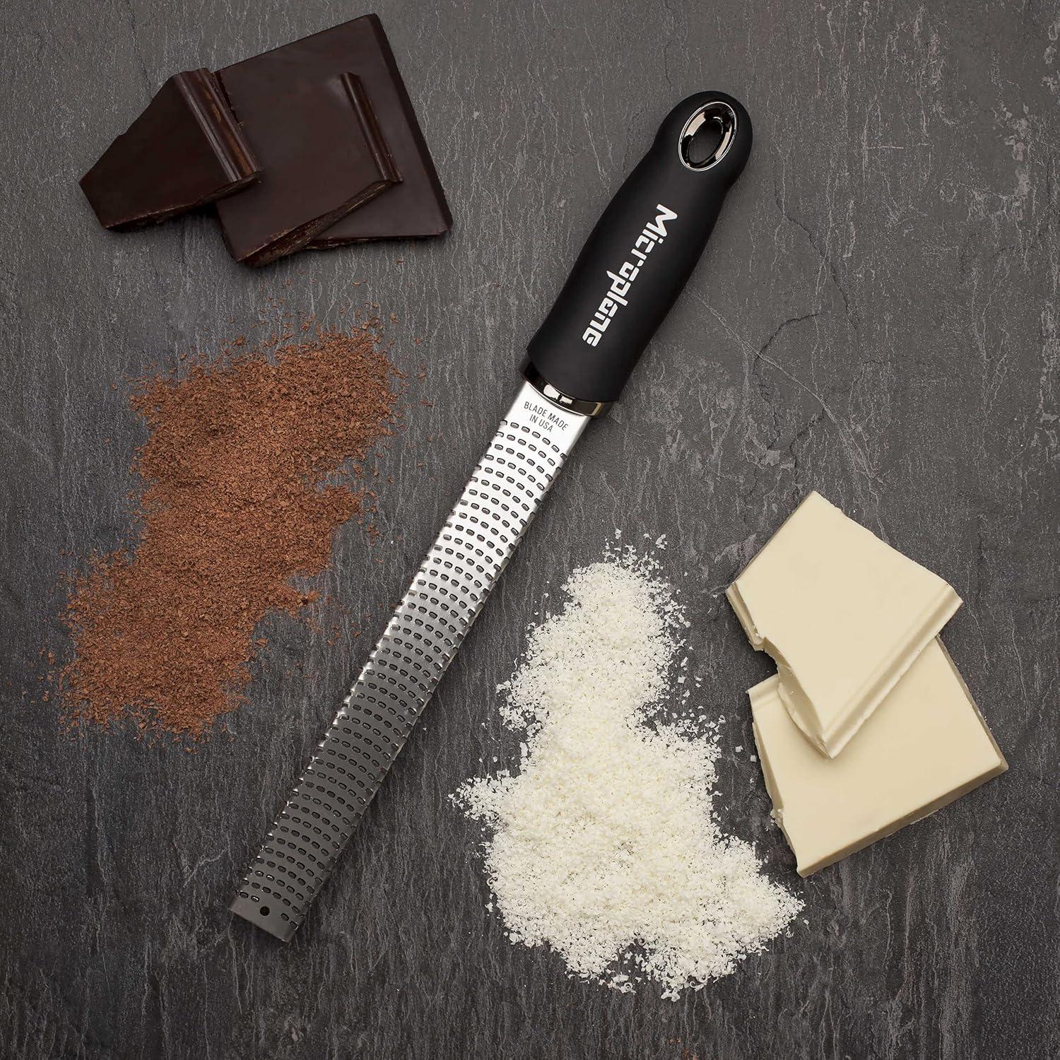 Rallador de Cocina Microplane Gourmet con Guante Protector