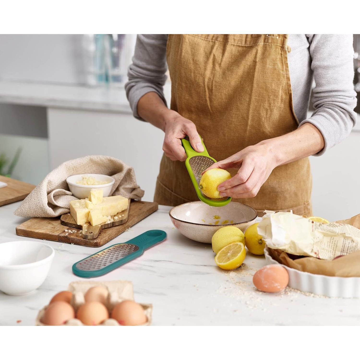 Set de Ralladores de Cocina Joseph Joseph 2 Piezas Acero Inoxidable