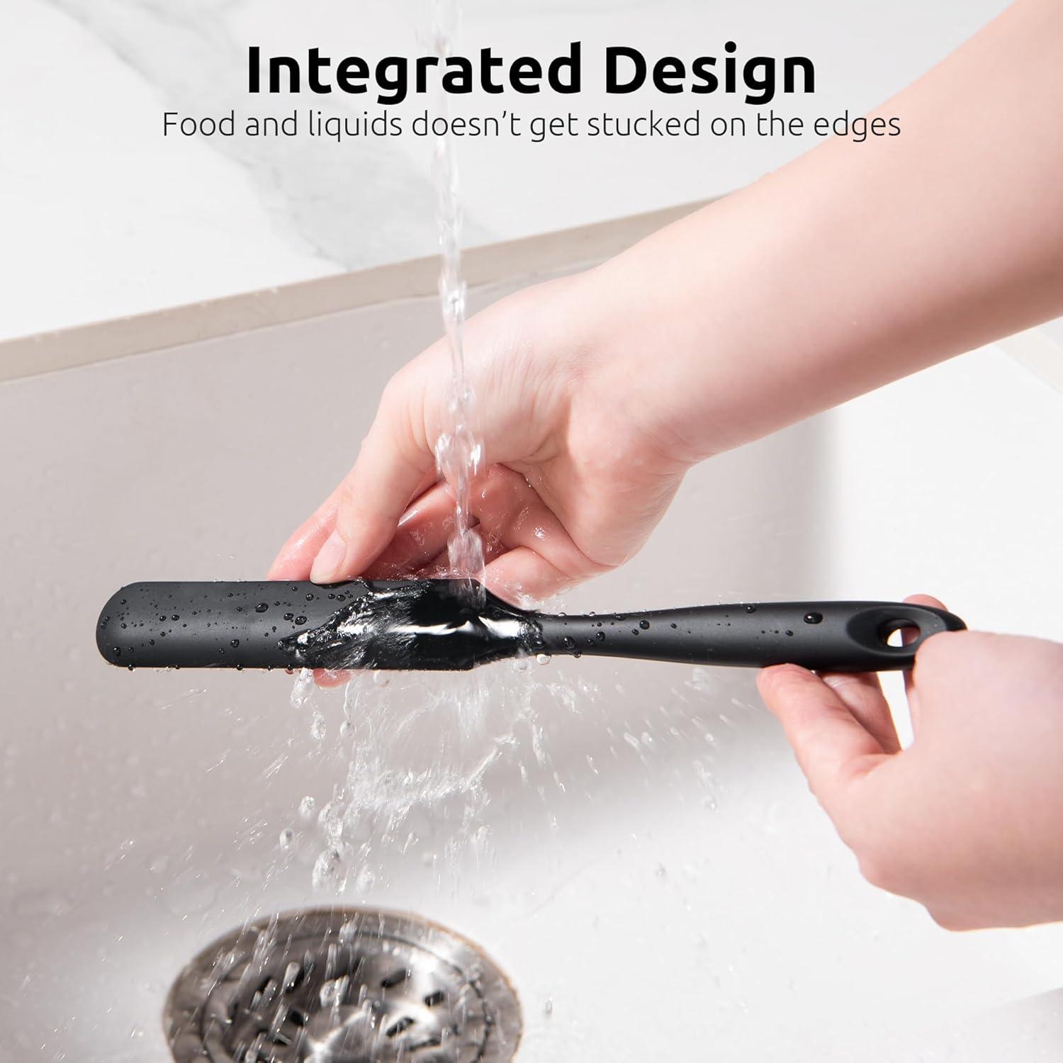 Espátula de Silicona U-Taste 25.4cm Resistente al Calor Negro