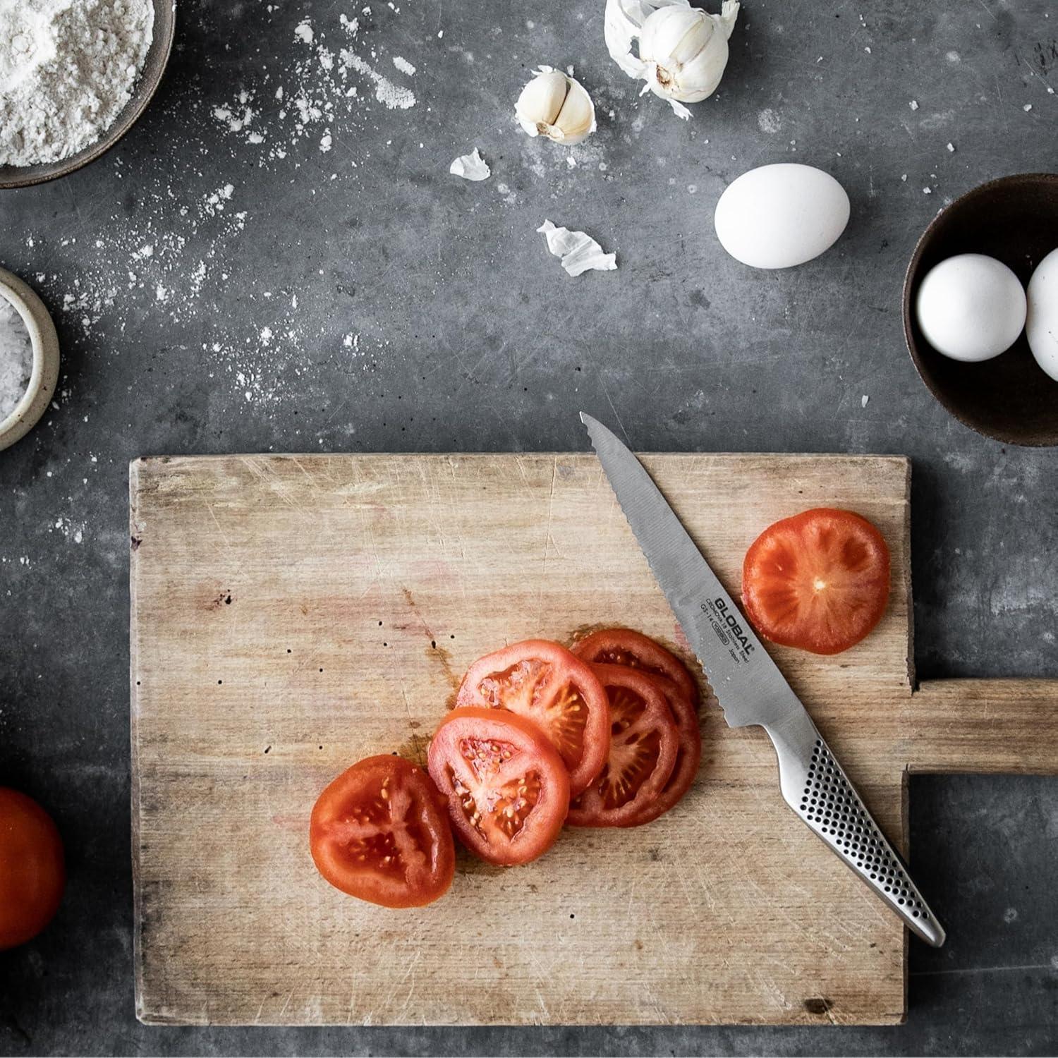 Cuchillo de Utilidad Serrado Global GS-14 15.24 cm Acero Inoxidable