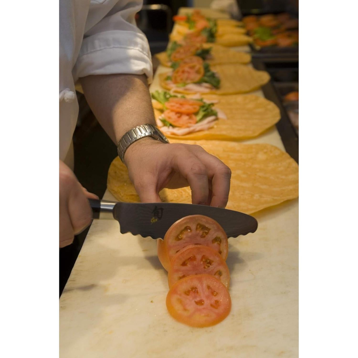 Cuchillo de Utilidad Shun Classic 15.24 cm Acero Inoxidable