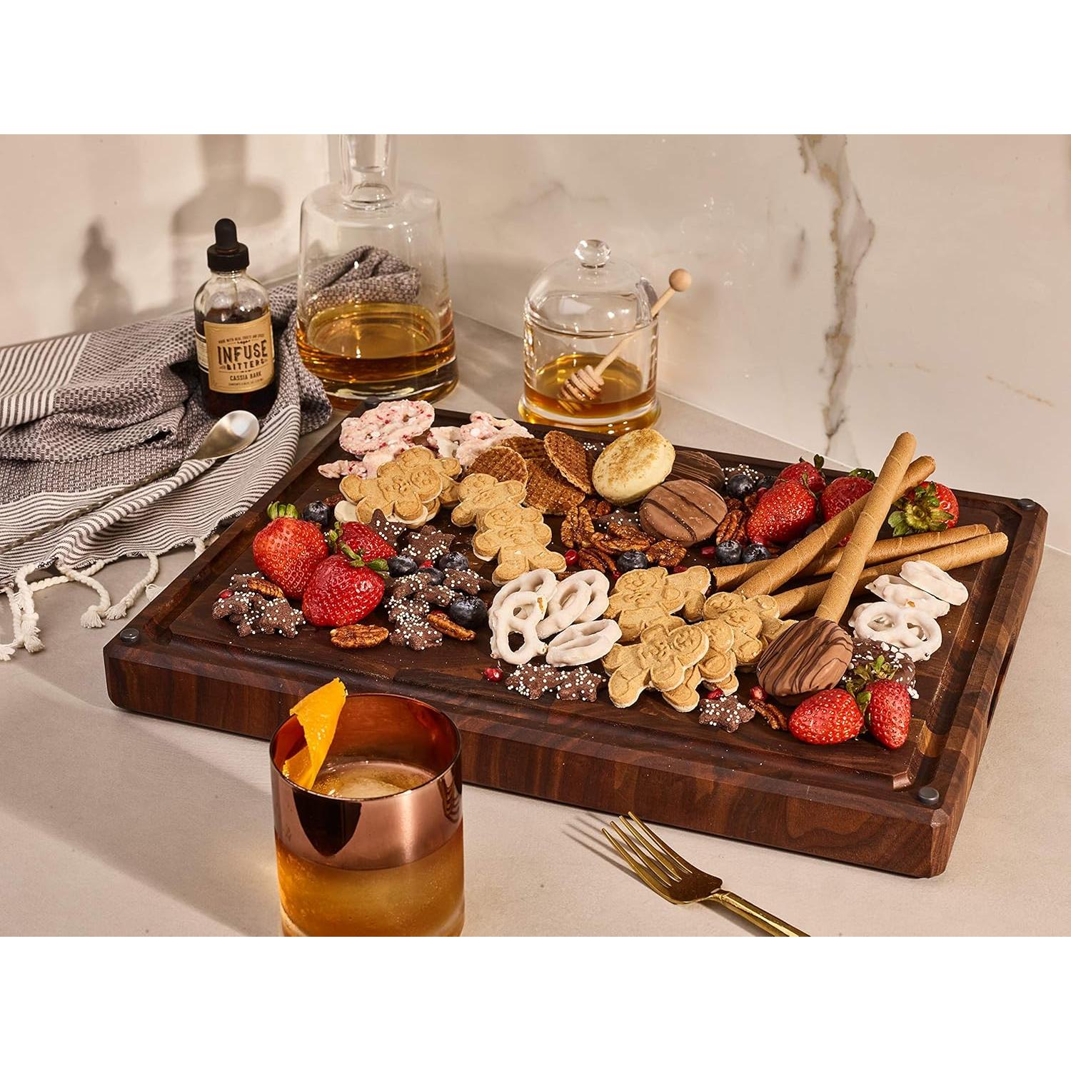 Tabla de Cortar de Madera de Nogal Sonder 43x33 cm con Canal para Jugo