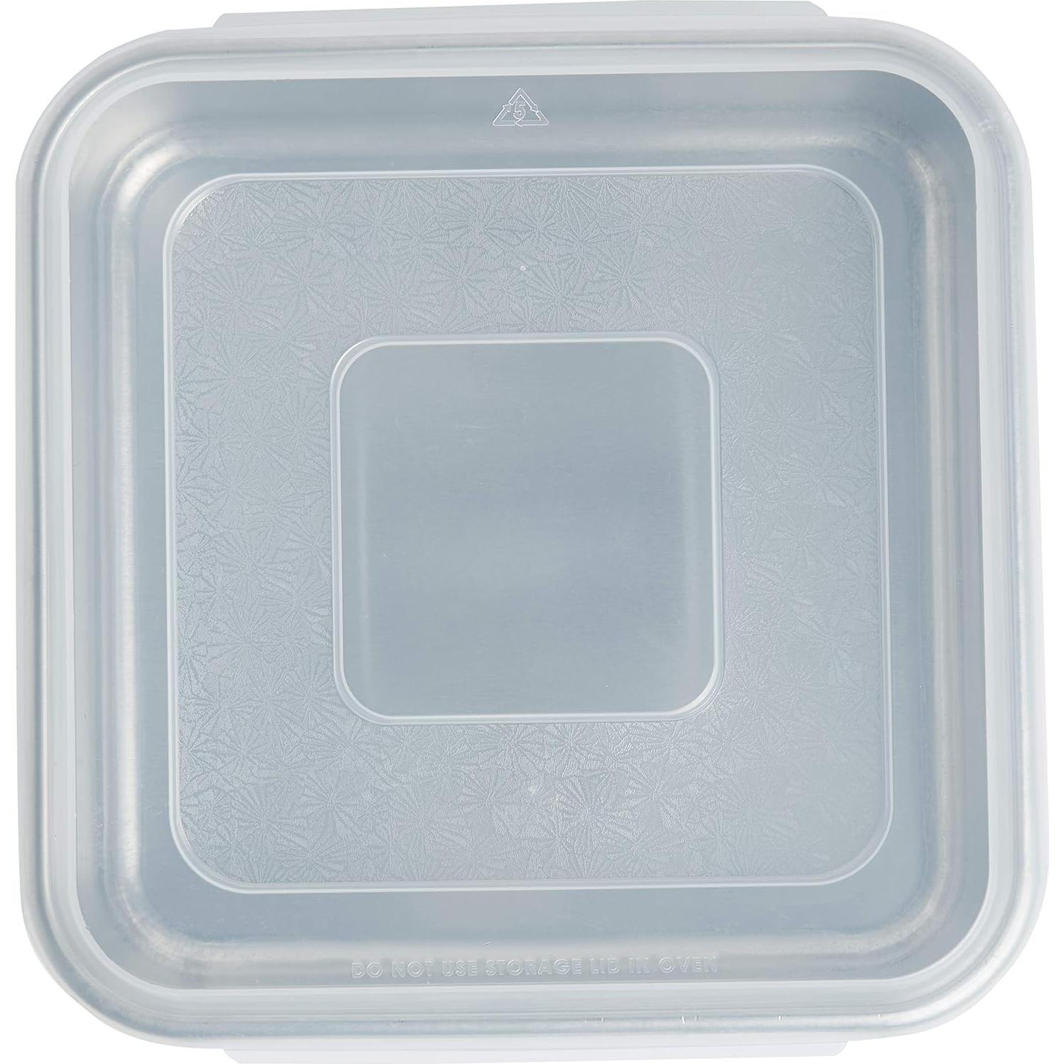 Bandeja Cuadrada para Pastel Nordic Ware con Tapa 25.1 cm