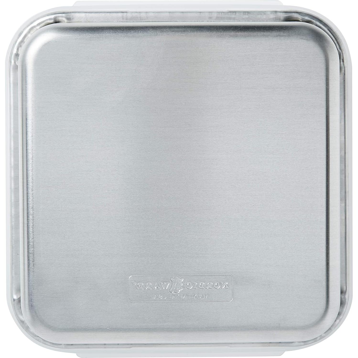Bandeja Cuadrada para Pastel Nordic Ware con Tapa 25.1 cm