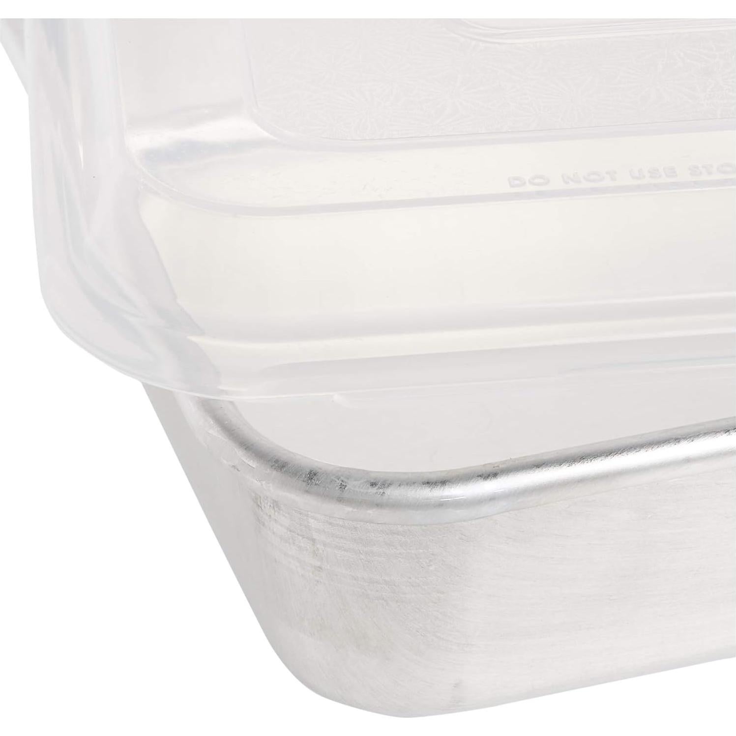 Bandeja Cuadrada para Pastel Nordic Ware con Tapa 25.1 cm