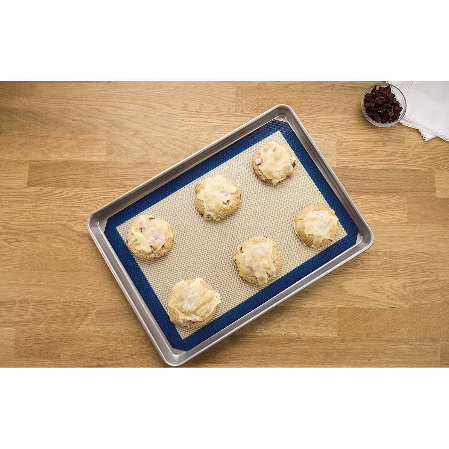 Juego de bandeja de media hoja USA Pan con tapete de silicona