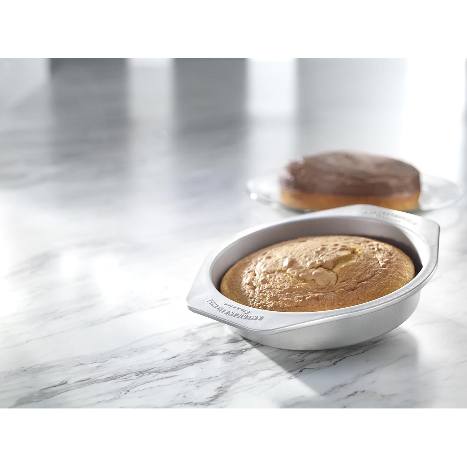 Molde Redondo para Hornear USA Pan 23 cm Acero Aluminizado